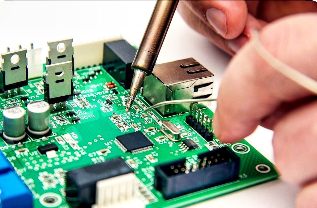 هدف آموزش تعمیر برد الکترونیکی ؟