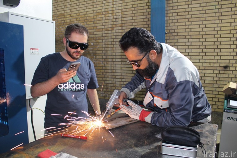 دستگاه جوش  لیزر  ۴ کاره با توان 1.5 و 3 کیلووات