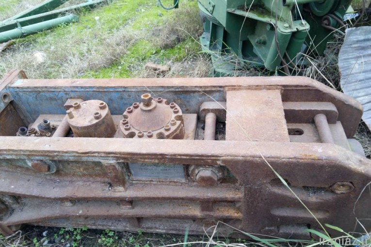 پیکور بیل مکانیکی