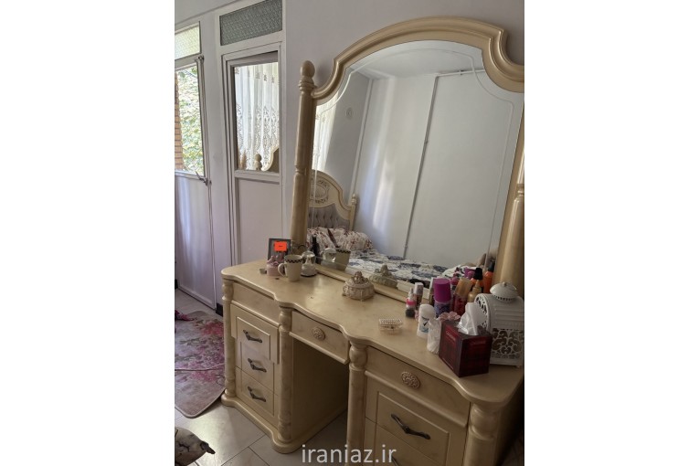 تخت خواب دو نفره