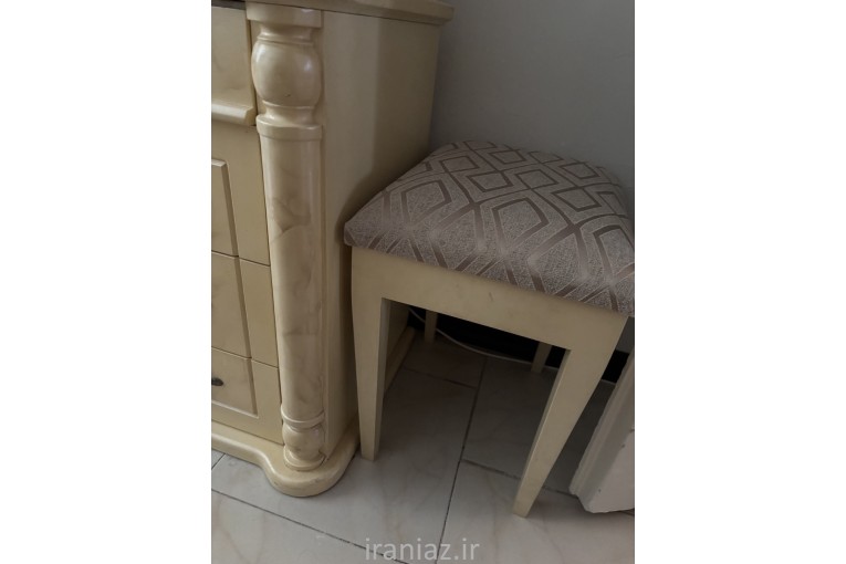 تخت خواب دو نفره