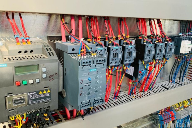 تجهیزات برق صنعتی و خدمات اتوماسیون