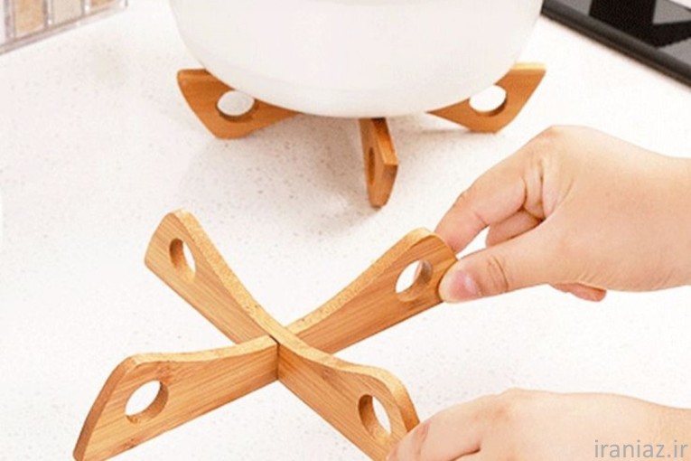 استند زیر قابلمه. 