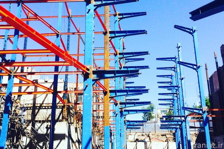  طراحی ساخت انواع سازه های فلزی و سوله 