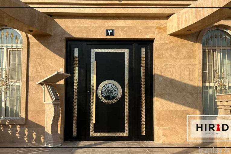 تولید انواع درب فلزی حیاط و پارکینگ