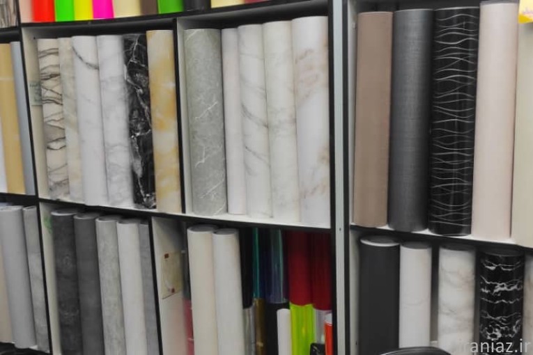 کاغذ دیواری و برچسب