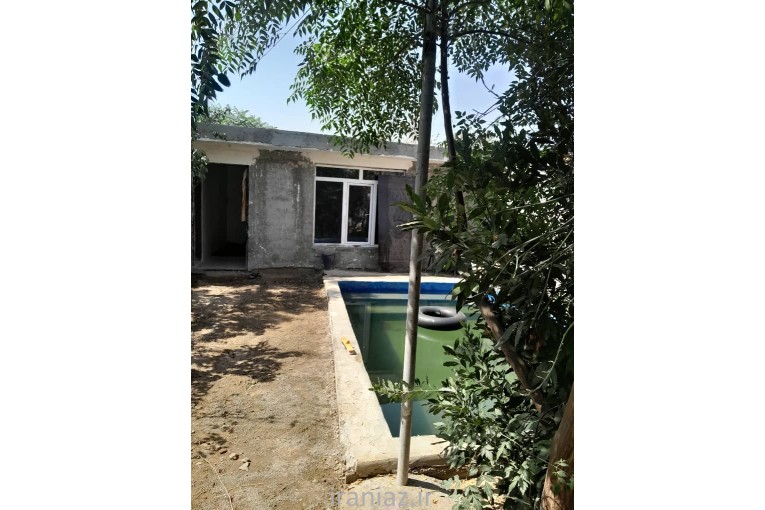 باغچه زمین در فیروز بهرام 