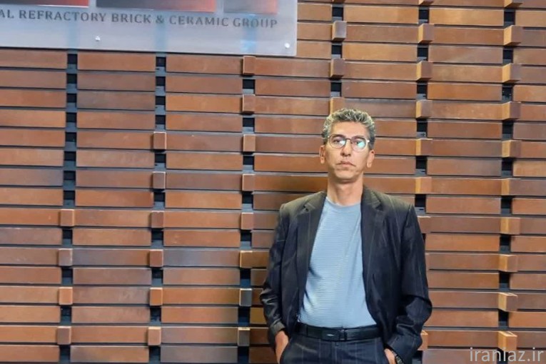 آجرنما آذرخش کویر گناباد