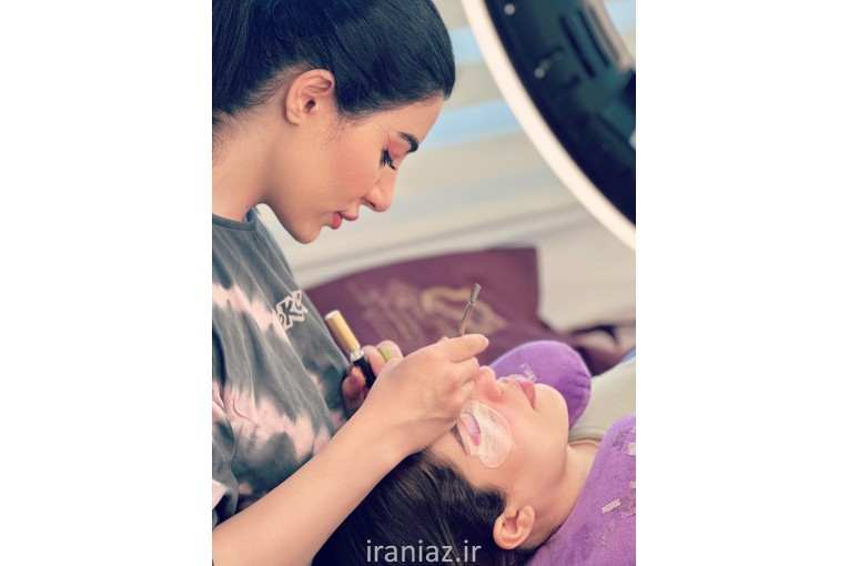 اکستنشن و لیفت مژه و ابرو رویا دهقانی
