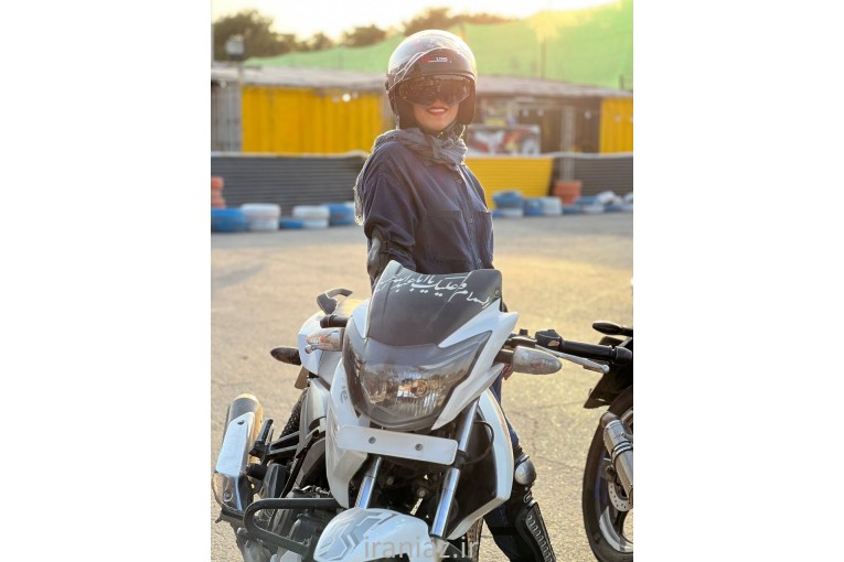 آموزش موتور سواری به بانوان و آقایان 