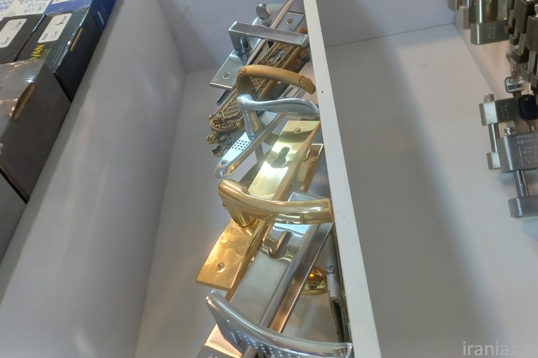 کلیدسازی قم کلید سازی ریموت قفل سازی 