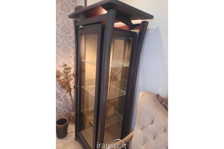 بوفه ویترین کلاسیک چوبی