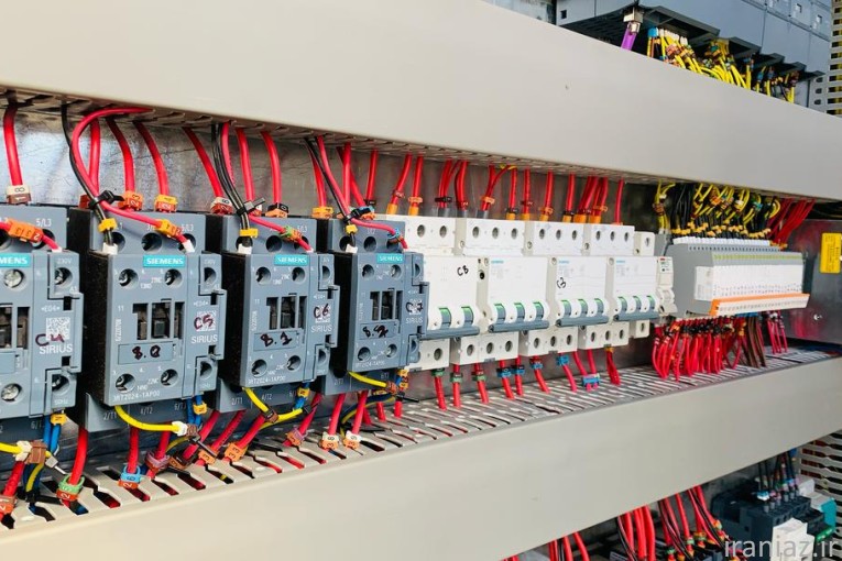 تجهیزات برق  صنعتی و خدمات اتوماسیون