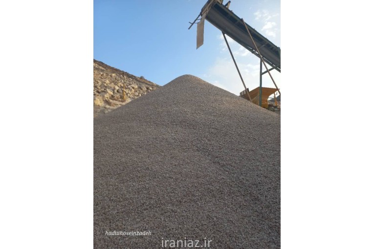 حواله کلوخه سنگ‌ سلیس‌