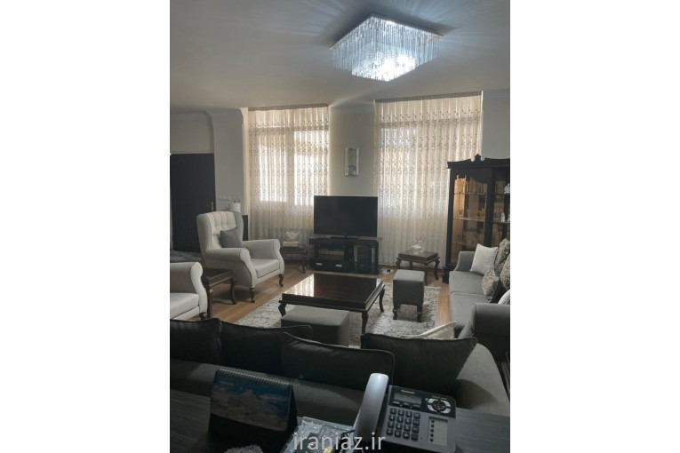 آپارتمان دوبلکس حیاط اختصاصی 