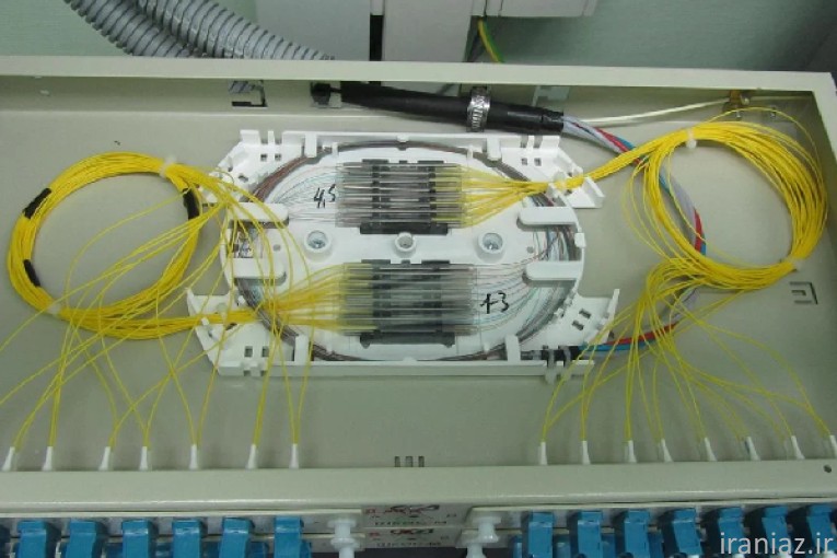 اجرای پروژه فیبر نوری و تأمین تجهیزات