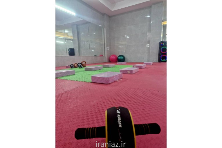 باشگاه ورزشی بدنسازی کراسفیت فیتنس 