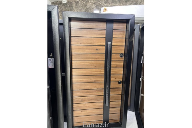 تولید انواع درب های ضدسرقت و اتاقی