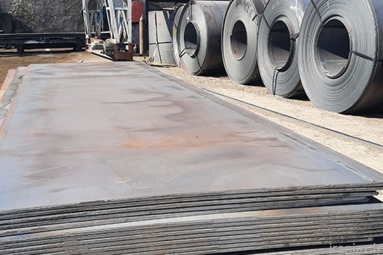 آهن آلات تک (محمدی)