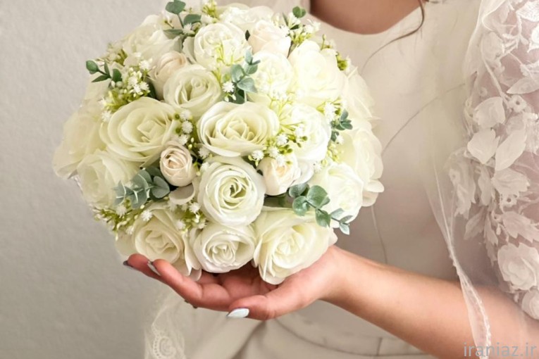 دسته گل عروس