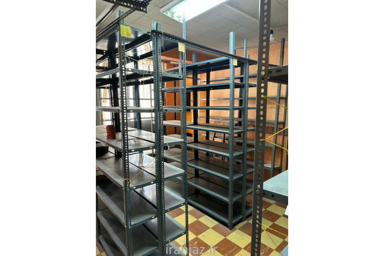 قفسه انباری کارکرده