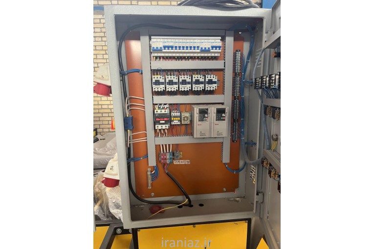 تابلو برق ماشین صنعتی
