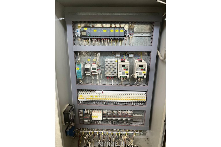 تابلو برق ماشین صنعتی