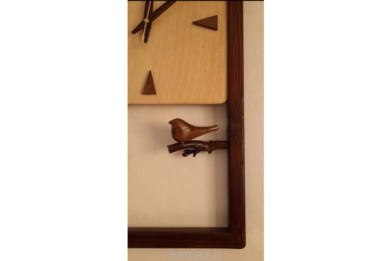 ساعت دیواری چوبی