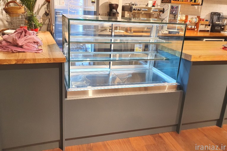 یخچال شوکیک کافی شاپ