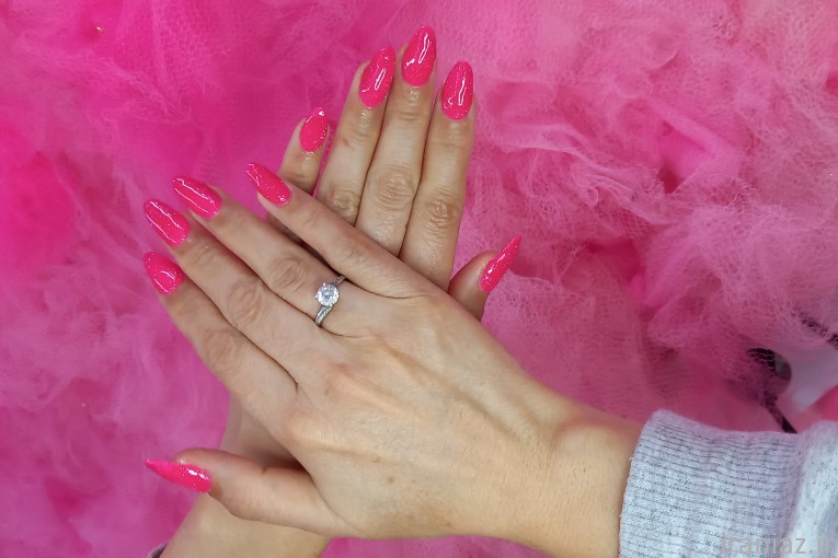 کاشت ناخن با قیمت مناسب