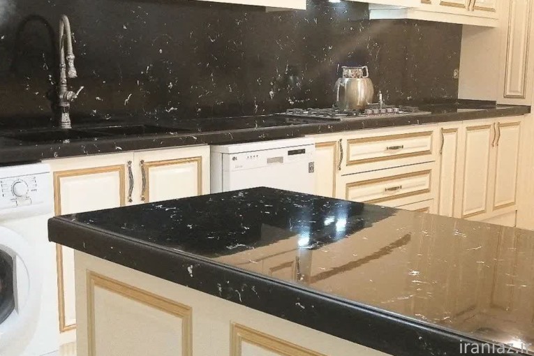 کورین سازان