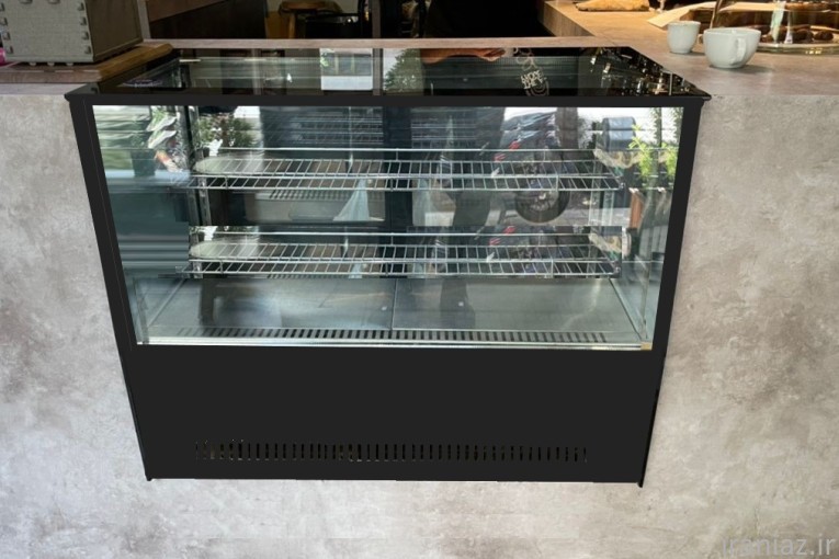 یخچال کیک کافه