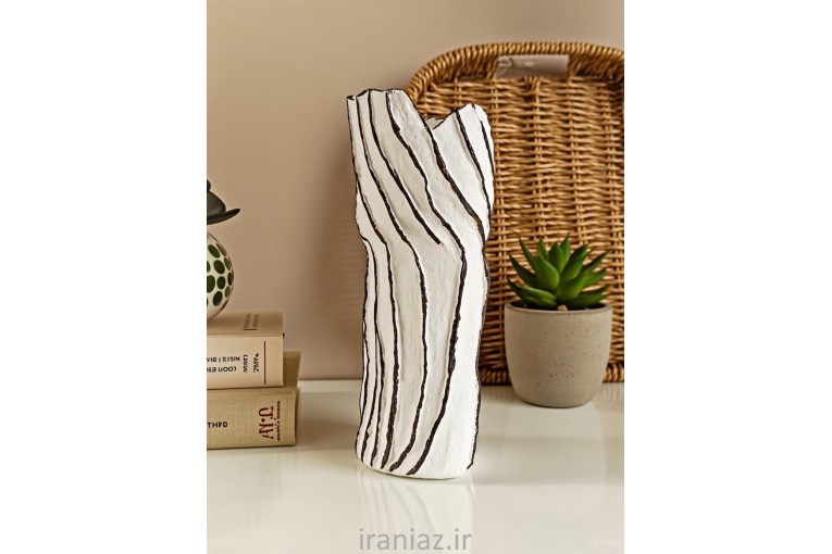 مجسمه و لوازم دکوری تزئینی پاپیه ماشه