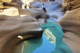 تور افری قشم زمینی و هوایی فقط با ۳،۹۰۰