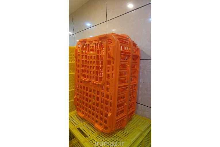 قفس حمل مرغ زنده