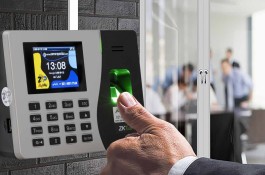 نصب و فروش انواع دستگاه‌ حضور و غیاب