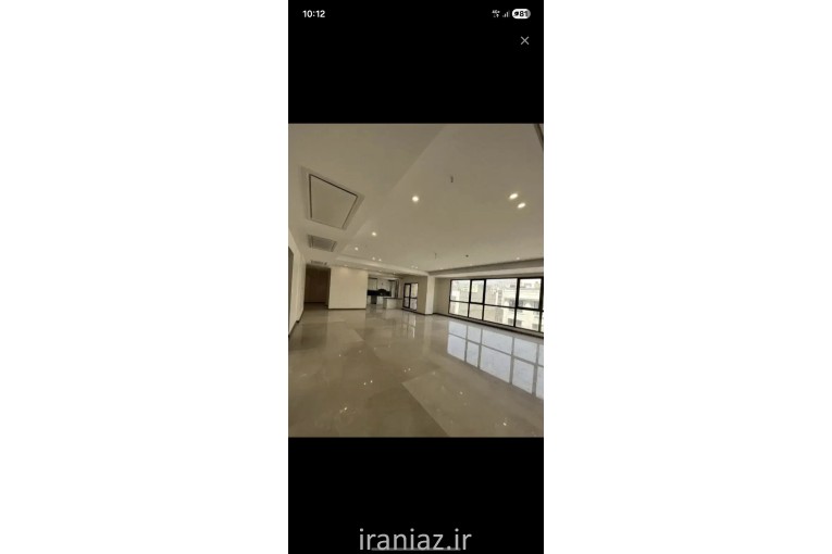 132 متر ۳ خواب فول امکانات غرق نور طرشت