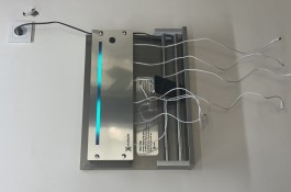 دستگاه شارژر عمومی موبایل