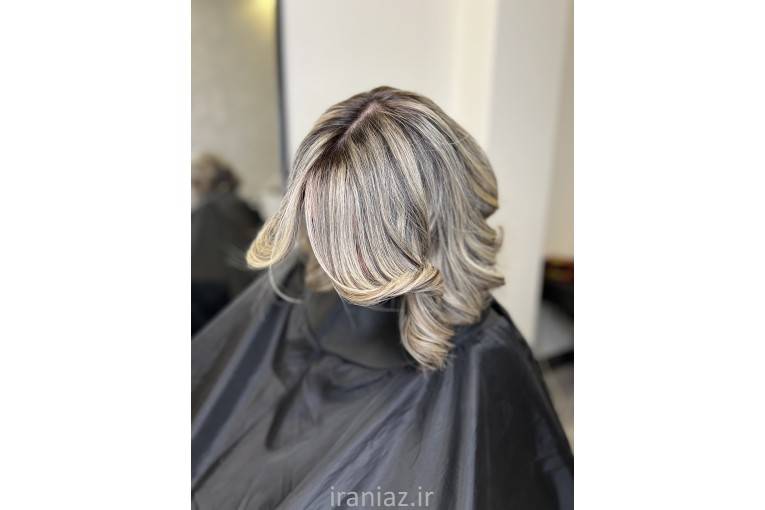 لایت و رنگ و مو و کراتین