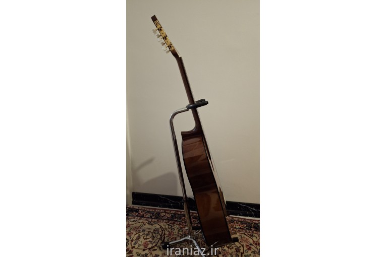 گیتار یاماها C-۷۰