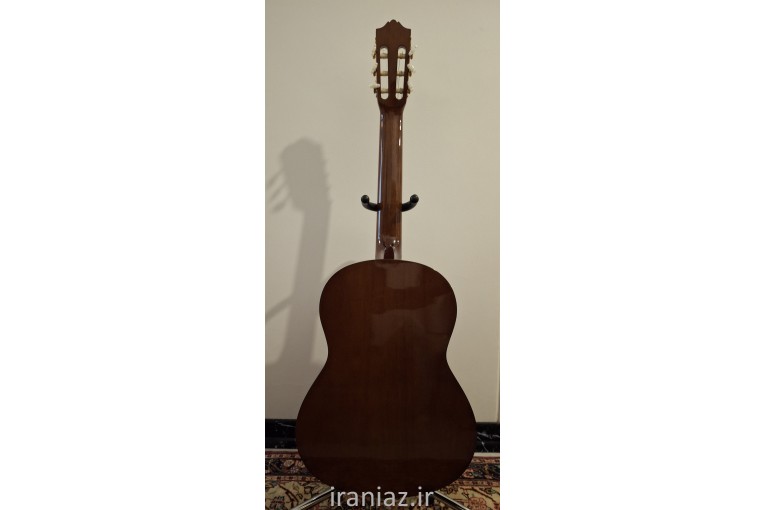 گیتار یاماها C-۷۰