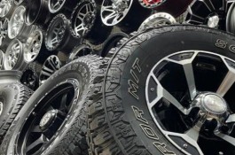 رینگ آفرودی هایلوکس پرادو KMC T8 پیکاپ فوتون کلوت