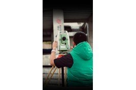 مهندس نقشه بردار