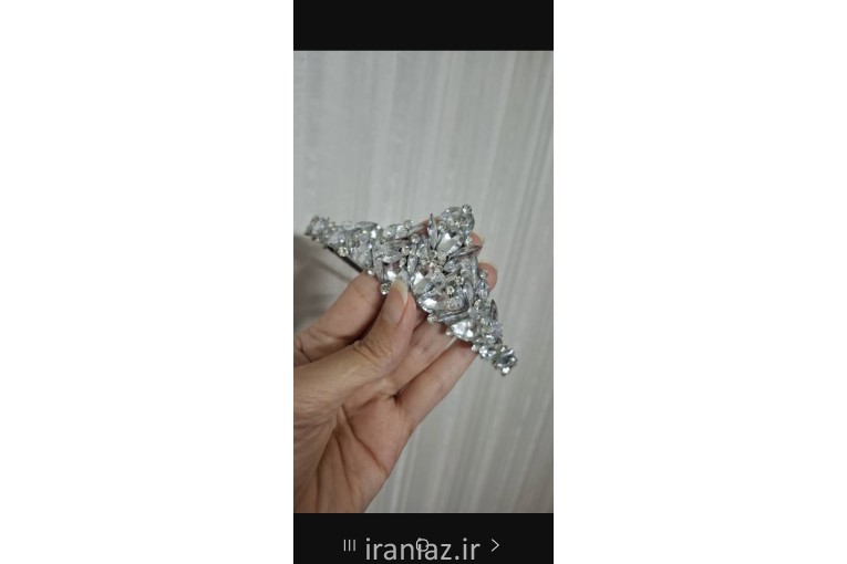 تاج و اکسسوری عروس وهمراه کهربا