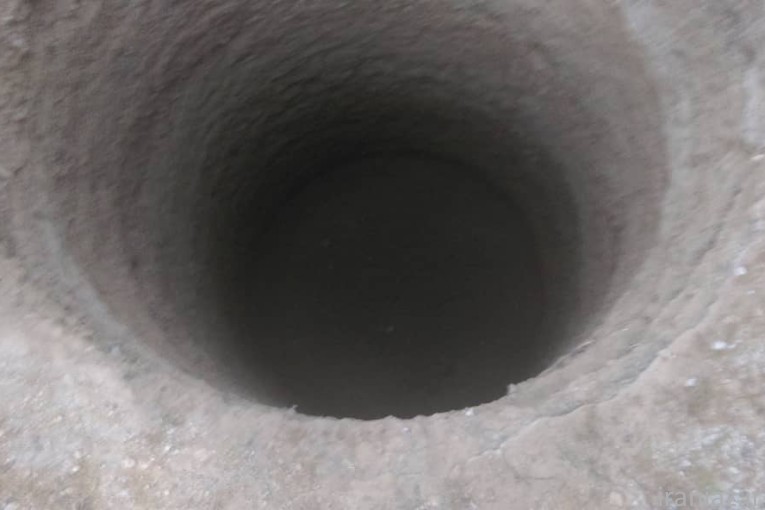 مقنی چاه اب و فاضلاب