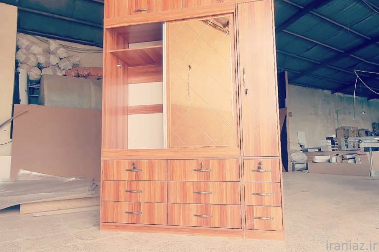 طراحی و اجرا انواع کابینت، کمد دیواری ،تخت تاشو و تی وی وال
