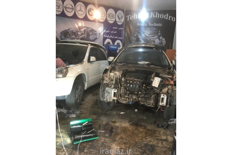 مکانیکی تعمیرات سرسیلندر موتور گیربکس