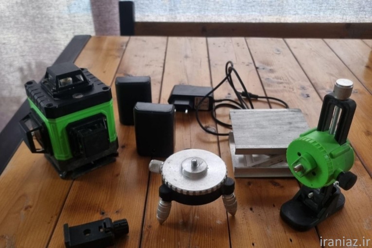 تراز لیزری حرفه ای