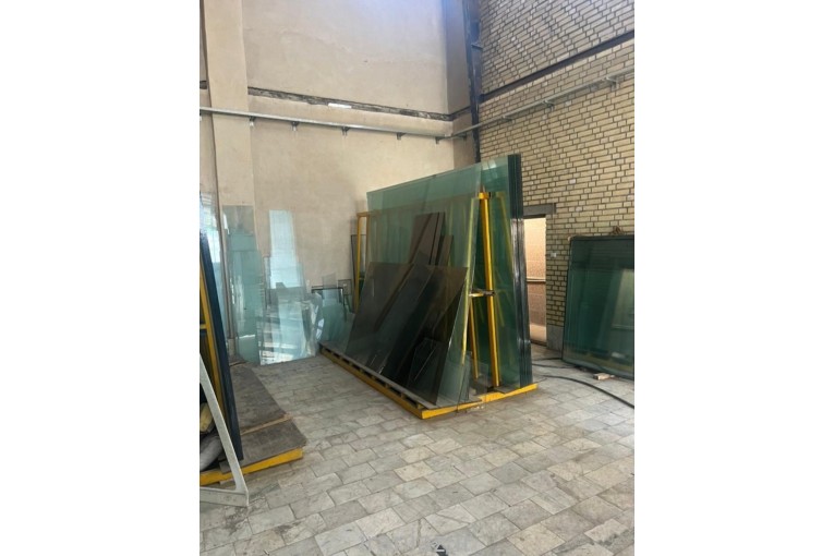 شیشه بری و آینه الماس شرق