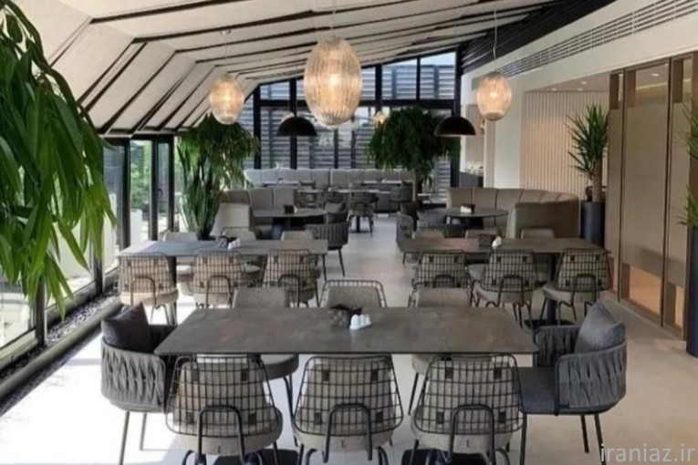 صندلی فلزی مدرن